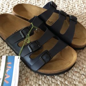 NWT Dark Blue Woogie Betula Sandals